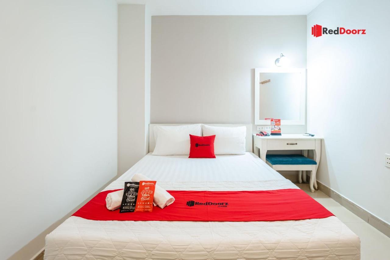 הו צ'י מין סיטי Reddoorz Khoi Nguyen Hotel Ly Chinh Thang מראה חיצוני תמונה