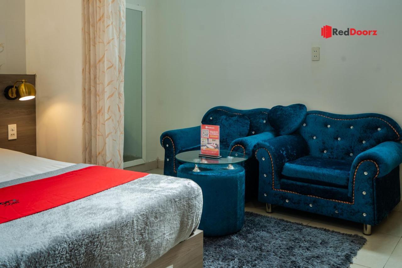 הו צ'י מין סיטי Reddoorz Khoi Nguyen Hotel Ly Chinh Thang מראה חיצוני תמונה