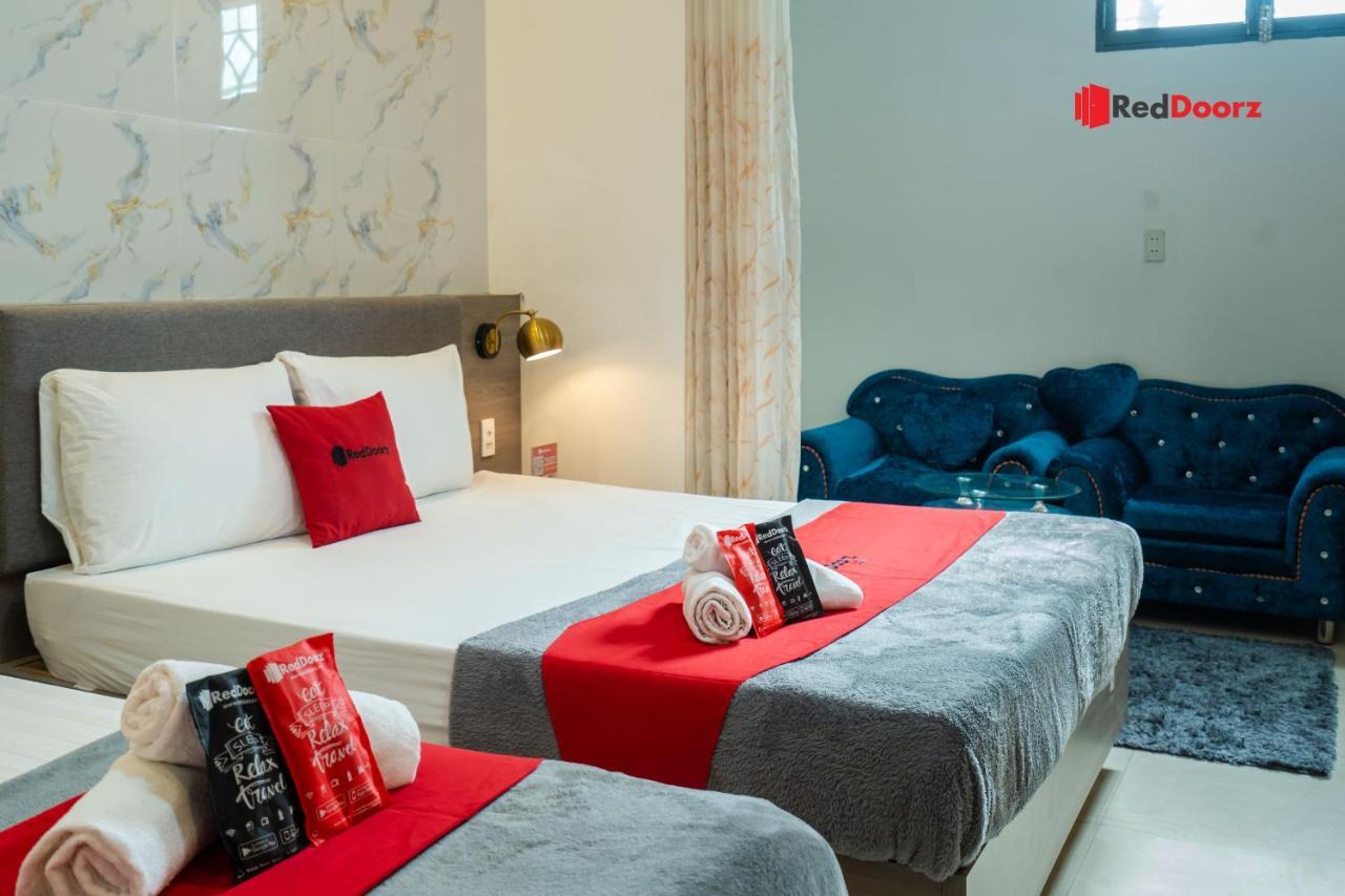 הו צ'י מין סיטי Reddoorz Khoi Nguyen Hotel Ly Chinh Thang מראה חיצוני תמונה